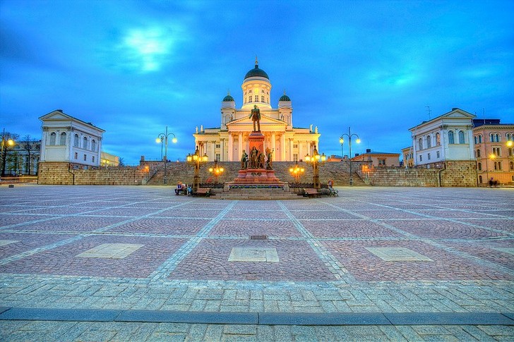 двенадцать апостолов достопримечательность