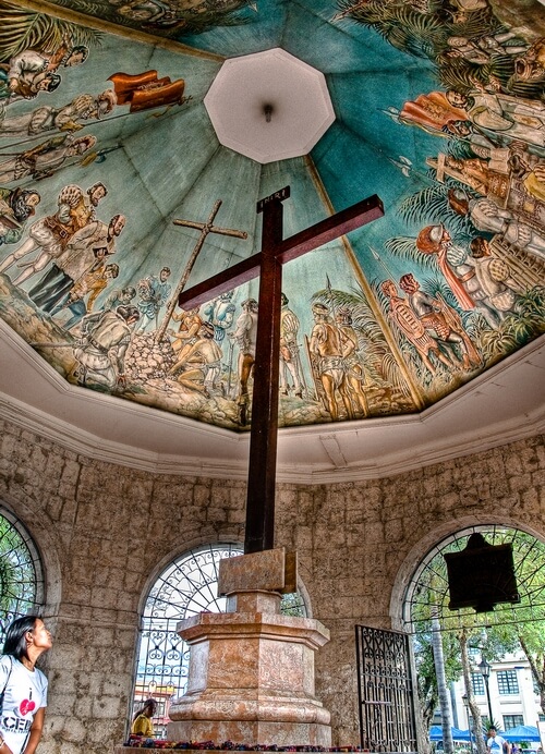 Крест Магеллана (остров Себу).