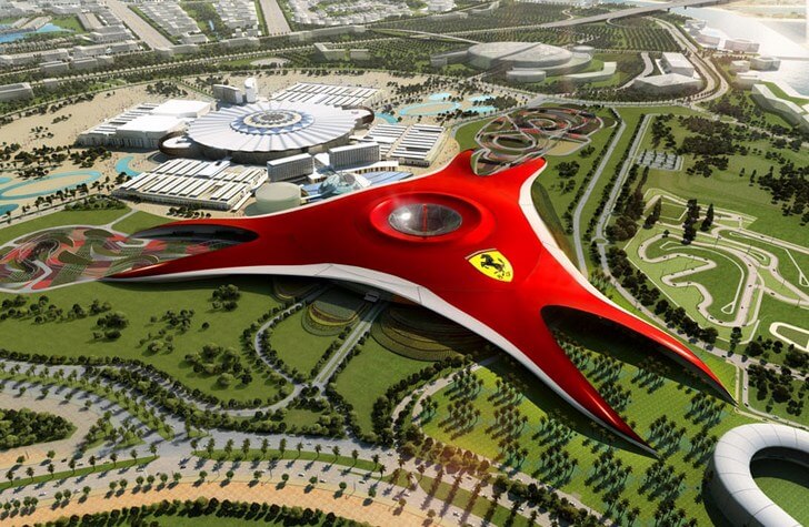 Тематический парк Ferrari World.