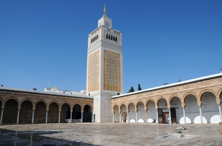 Мечеть аз-Зайтуна (Мечеть Олив).