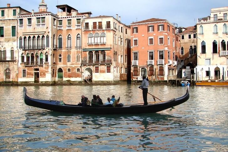 Гондола – символ Венеции.