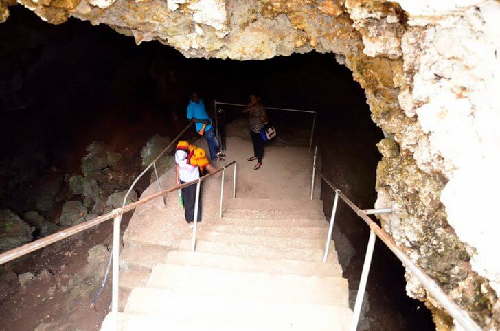 Пещеры Мангапвани.