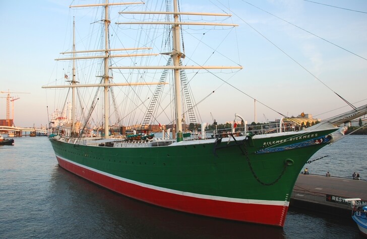 Корабль-музей Рикмер Рикмерс.