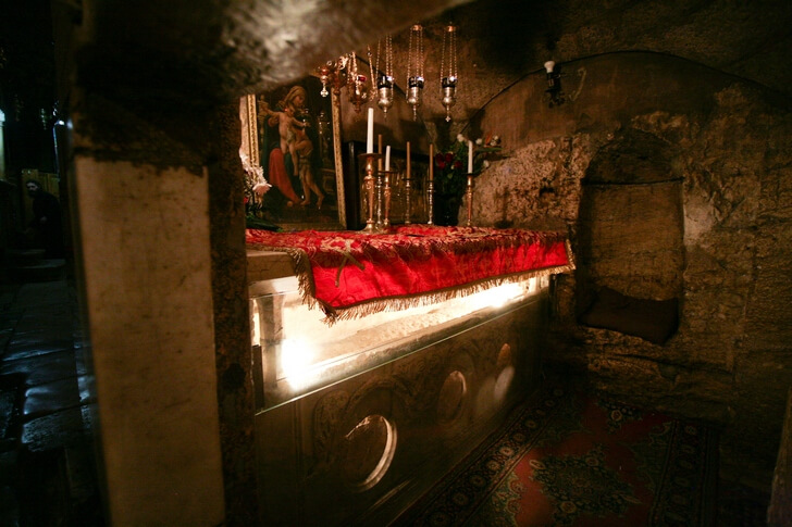 Гробница Богородицы.