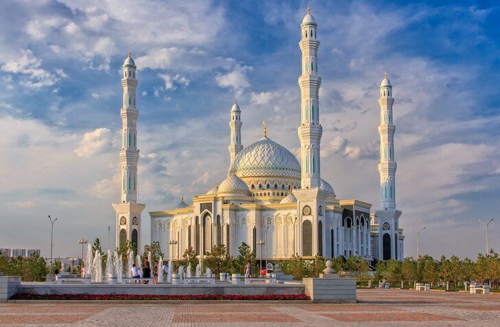 Мечеть «Хазрет Султан».