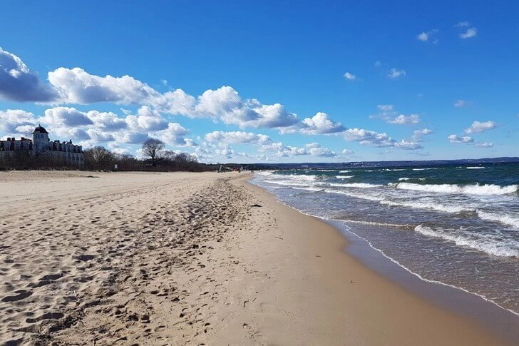 Пляж Елитково.