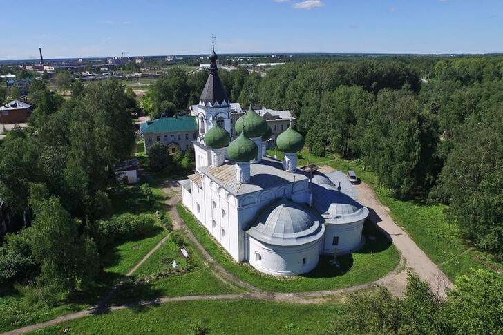 Горне-Успенский монастырь.