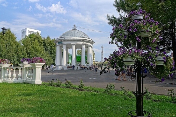 Ротонда в парке Горького.