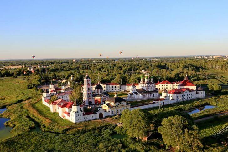 Троице-Сергиев Варницкий монастырь.