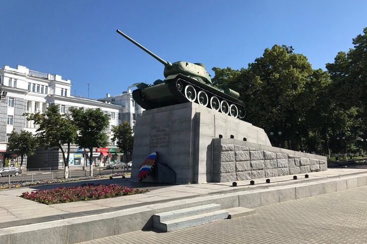 Памятник танкистам - освободителям города Орла.