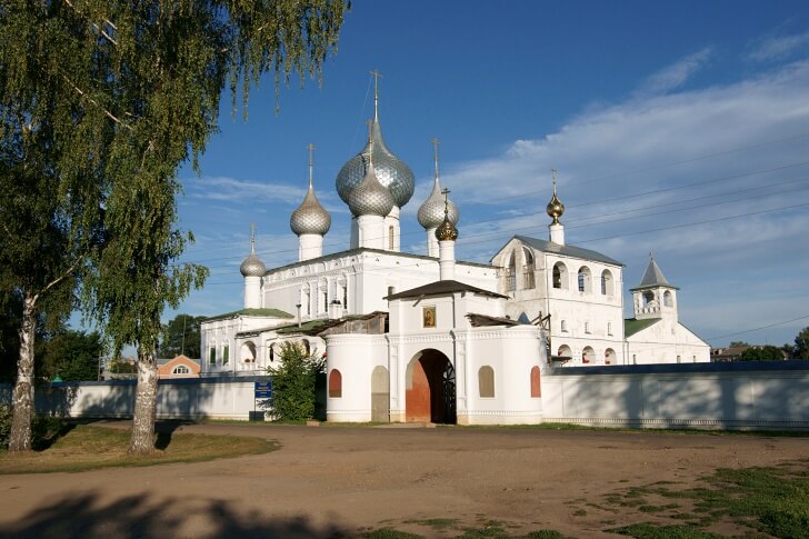 Воскресенский монастырь.