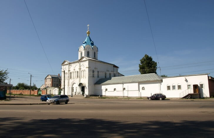 Введенский монастырь.