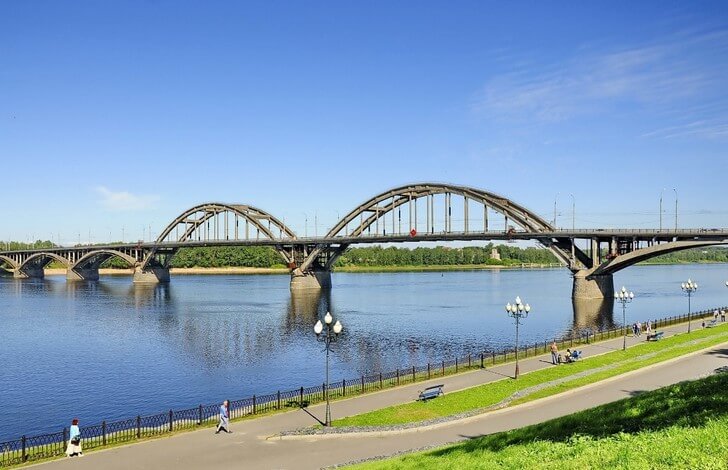 Рыбинский мост.