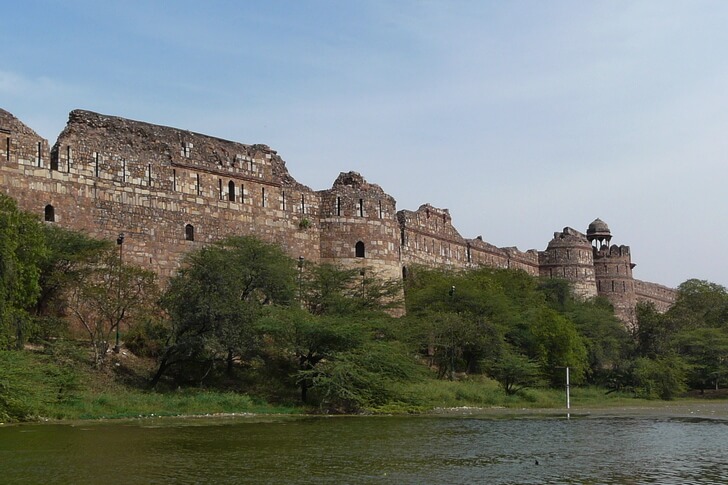 Крепость Пурана-Кила.