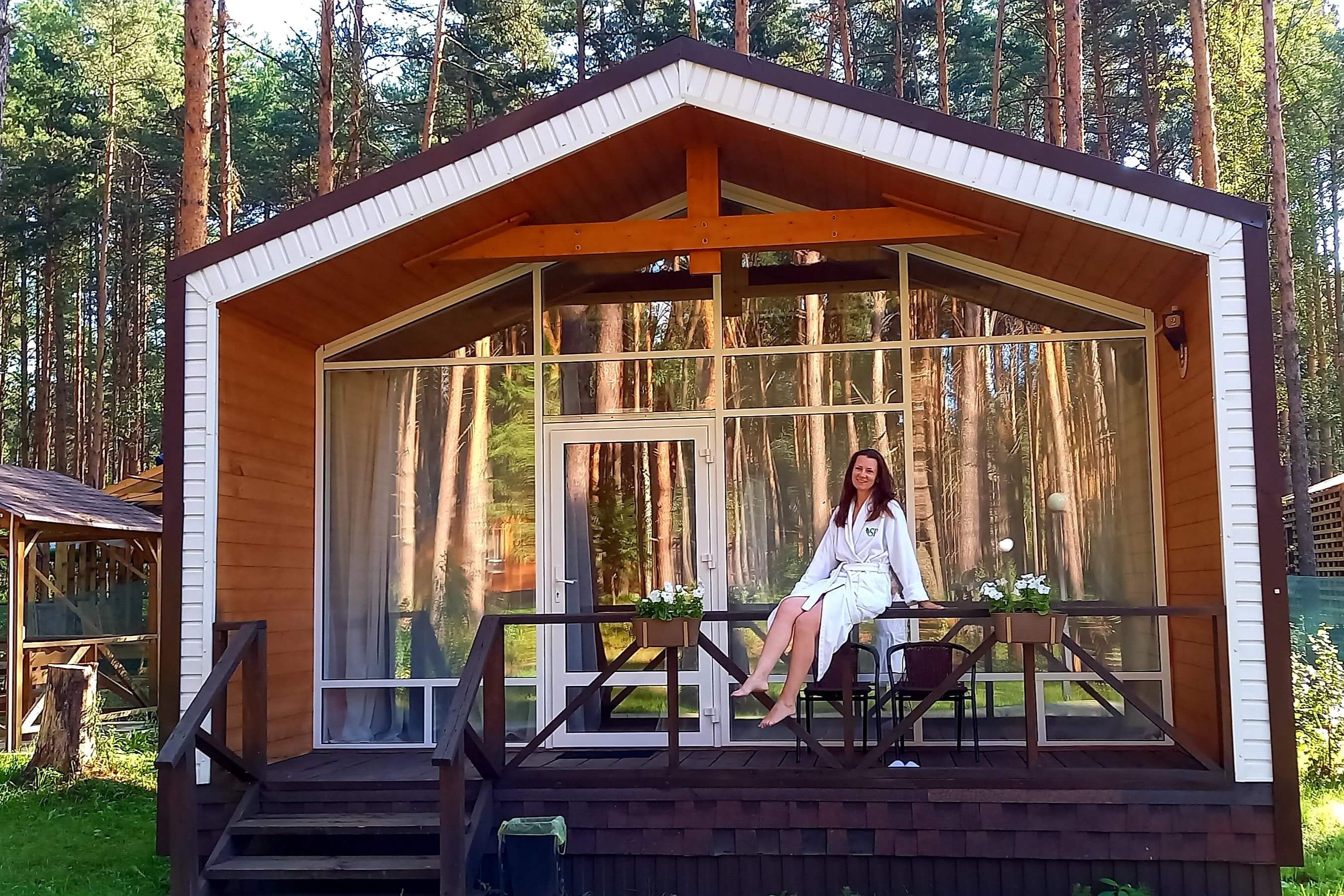 Sherwood Park Hotel.