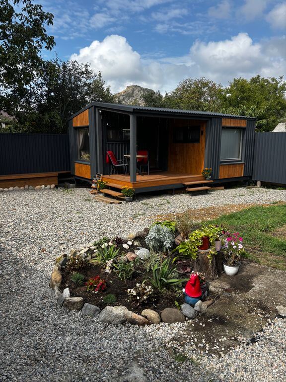 Уютный домик в центре.