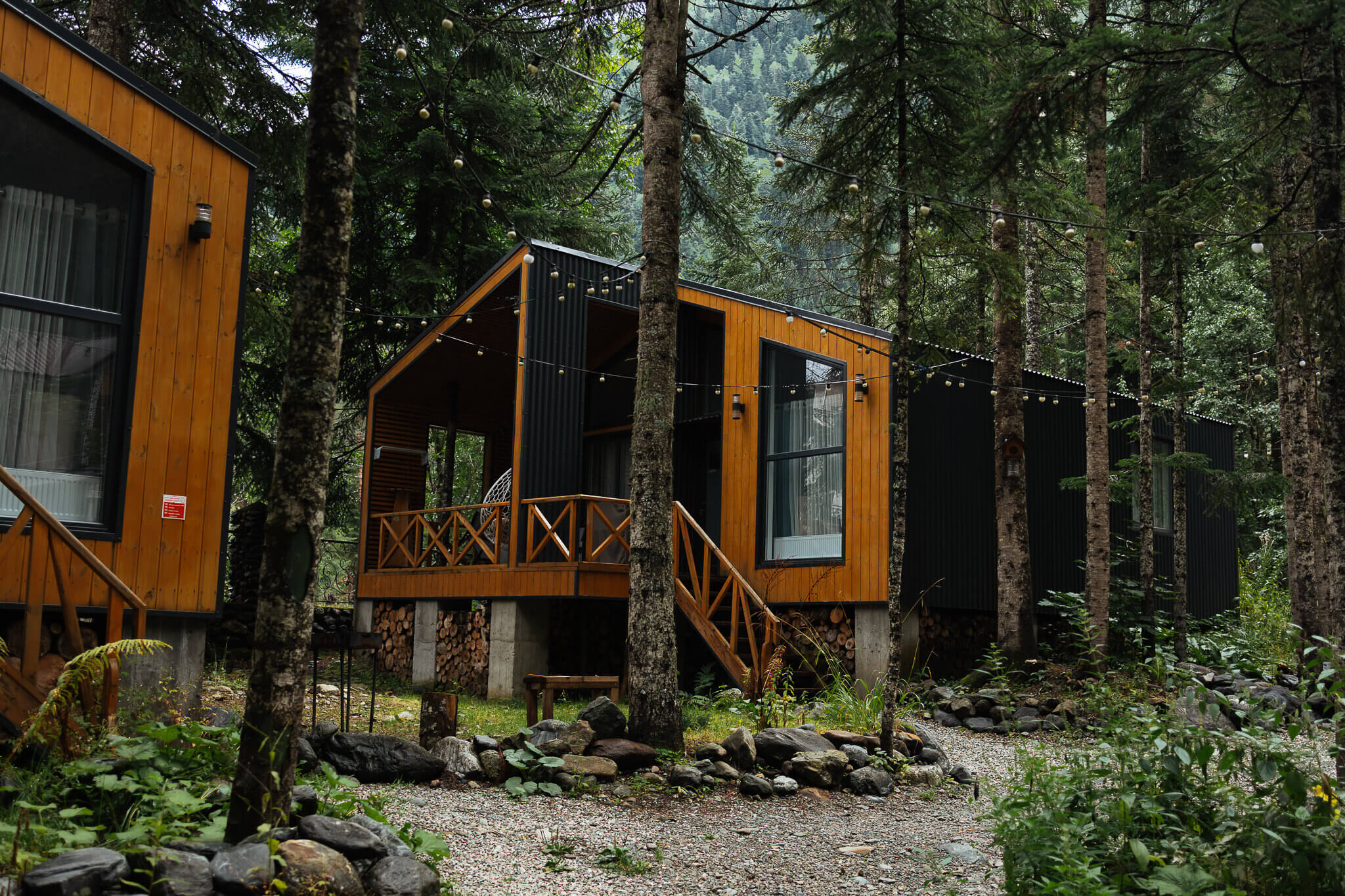 Времена Года Village.