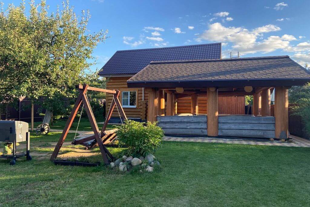 Дом на берегу Волги.