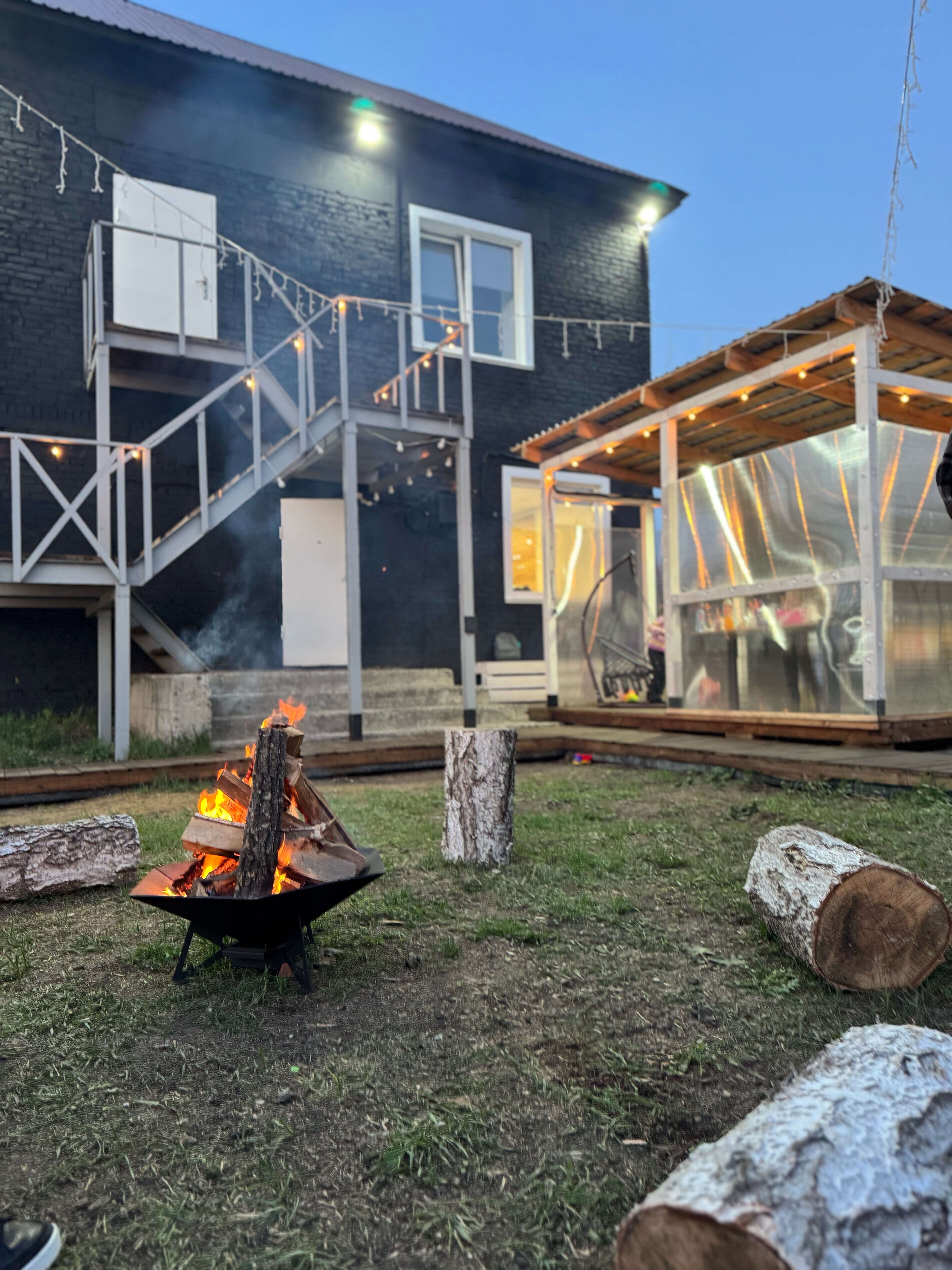 Это база (Луховка).