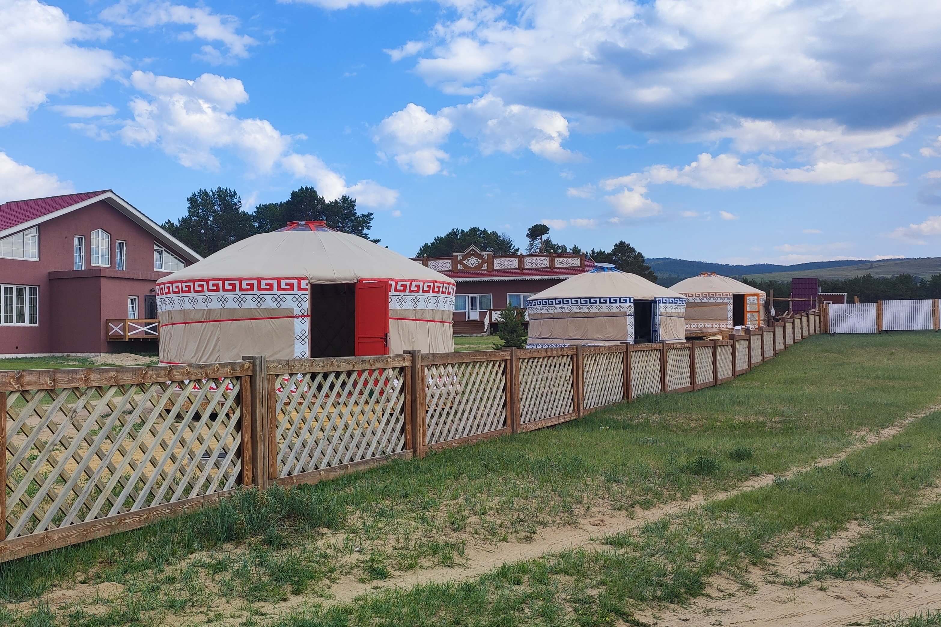 У Лукоморья.