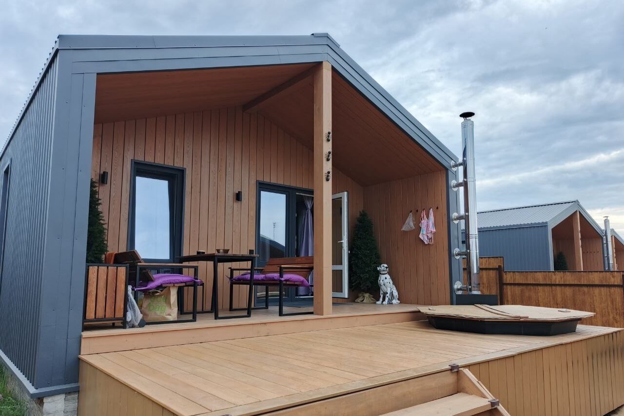 В гостях у Дубровских.