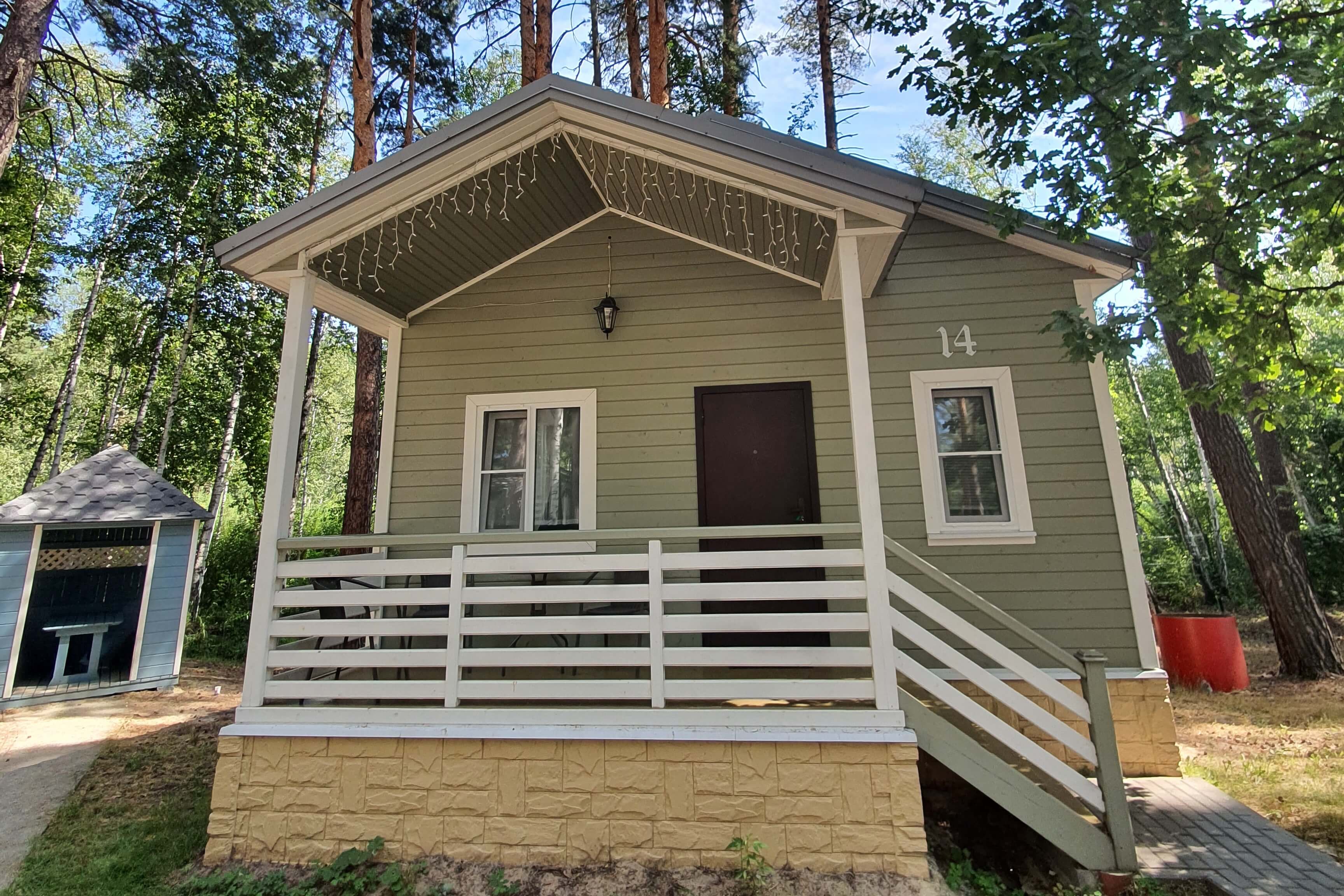 Загородный клуб «Ёлки».